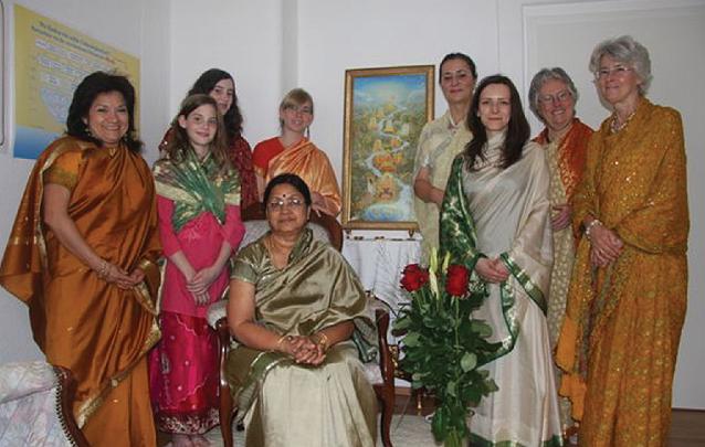 27 germany.jpg - 30 January 2010Germany: In Efurt, the auspicious geographical centre of Germany, the National Office and Ladies Invincibility Centre were inaugurated. Among many of Maharishi's programmes offered, presentations were given in areas of health and education. Photos shows the Music Foundation organized a singing workshop and a concert with Anita Roy.